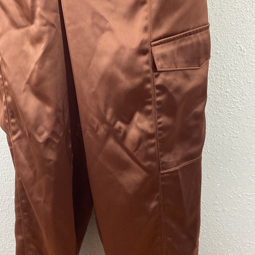 House of Harlow 1960 Chocolate Brown Satin Cargo Pants 8 - Picture 8 of 9